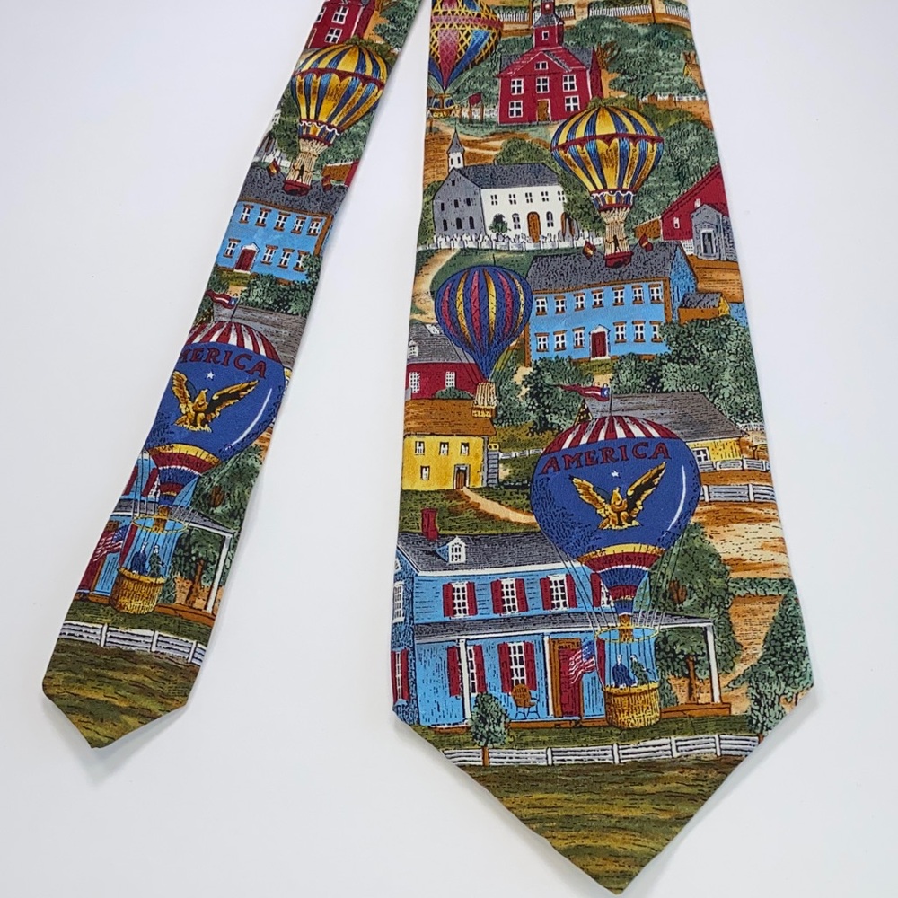 Vintage Americana Silk Tie Hot Air Balloon Scenic Novelty Necktie USA 59”